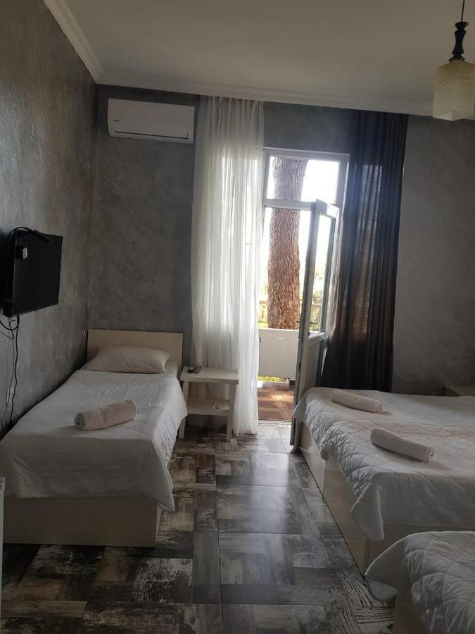 Midia Guest House Koboeleti Buitenkant foto