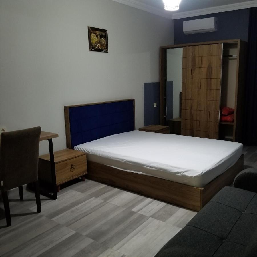 Midia Guest House Koboeleti Buitenkant foto