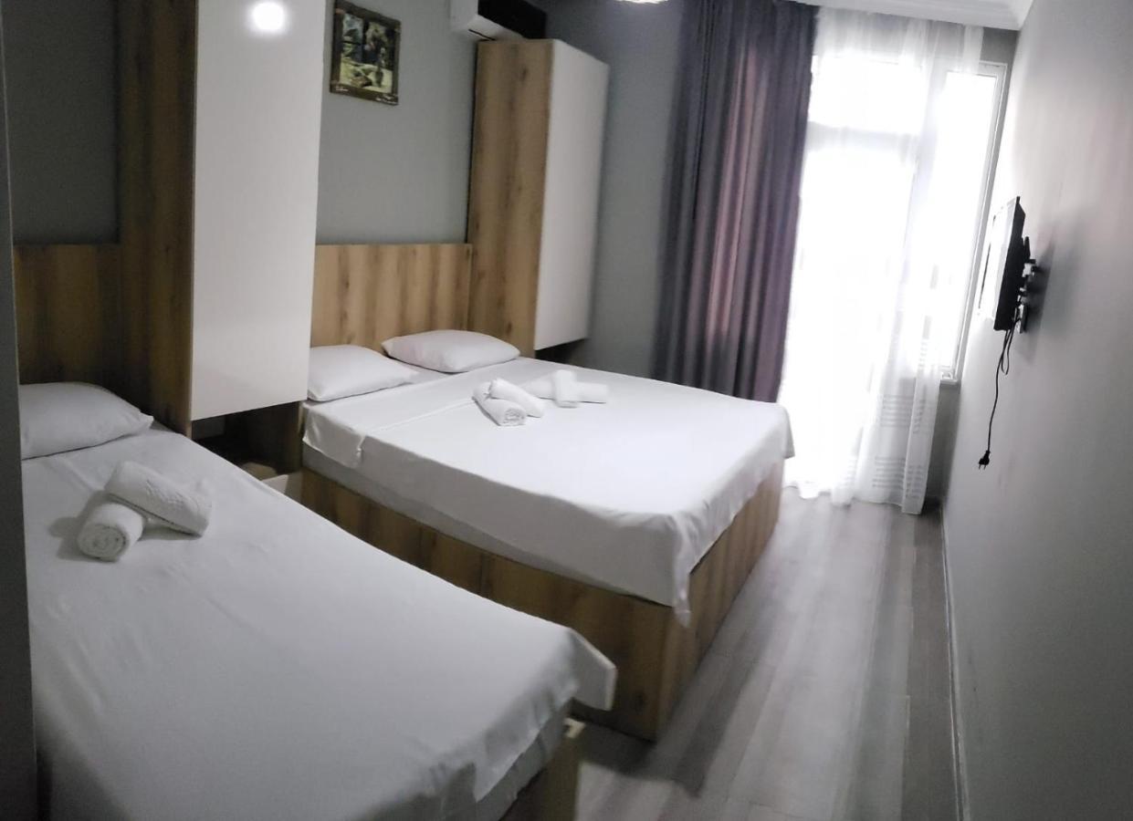 Midia Guest House Koboeleti Buitenkant foto