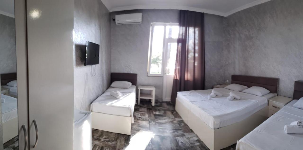 Midia Guest House Koboeleti Buitenkant foto