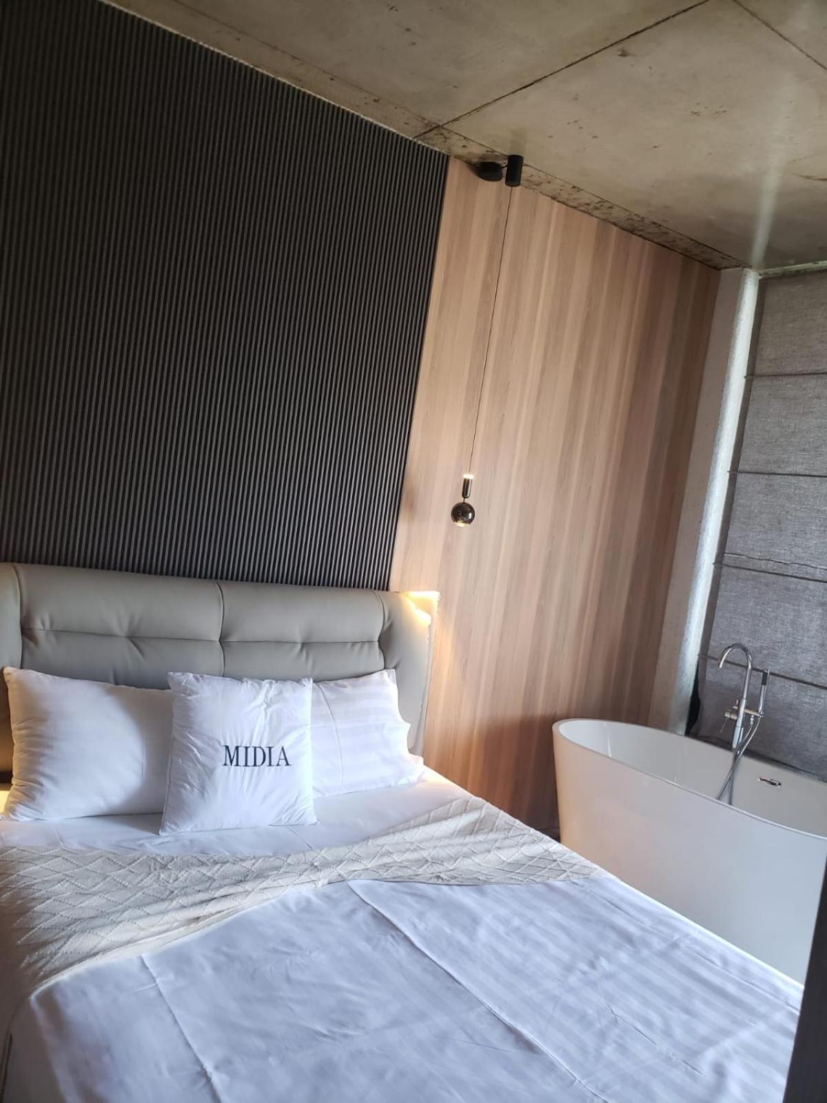 Midia Guest House Koboeleti Buitenkant foto