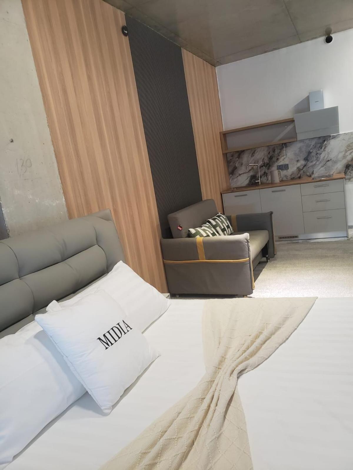 Midia Guest House Koboeleti Buitenkant foto